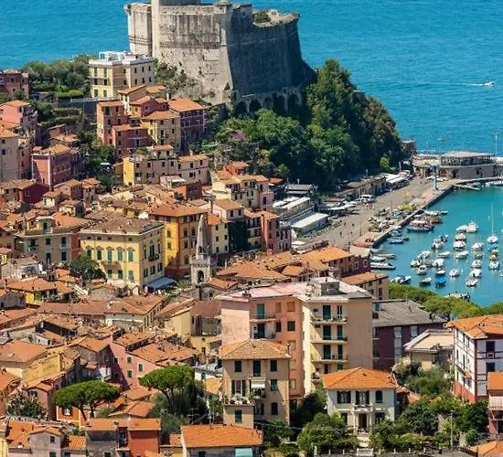 Le Nel Borgo Lerici